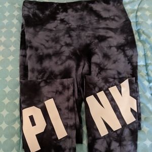 Pink yoga leggings